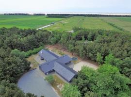 Mølby में, होटल Holiday Home Liliana - 800m from the sea by Interhome