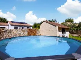 Awesome Home In Tulette With Wifi