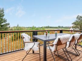 Holiday Home Jorinde - 2-8km from the sea by Interhome, hotell i Toftum