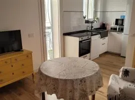 Apartamento con WiFi y aparcamiento privado