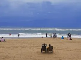 SEA VIEW & SWIMMING POOL HOTEL SGHR ! PURi Air-Conditioned Rooms with Balconies, Restaurant, LIFT & Free Wi-Fi - Best Hotel In Puri
