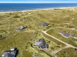 Holiday Home Eggert - from the sea by Interhome