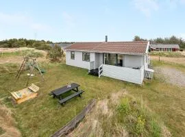 Holiday Home Trineke - from the sea by Interhome