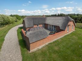 Holiday Home Jorkin - 1-8km from the sea by Interhome、Ulfborgのホテル