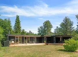 Holiday Home Fot - 7km from the sea by Interhome