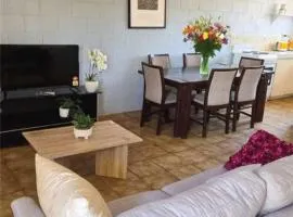 Unit 1 - Kalgoorlie, Victory Heights 114 Moran St