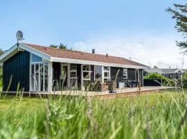 Holiday Home Klakke - 900m from the sea by Interhome