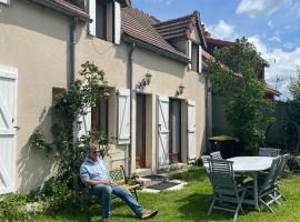 Gite calme à Echassieres, hotel di Retour