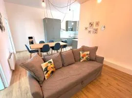 LAMENNAIS GRAND - Renovated Rennes 8 pers