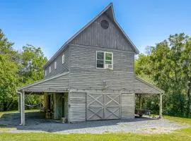 Countryside Barndominium in Virginia with Patio