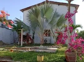 Polaris, Cerca a la mejor playa con bandera azul