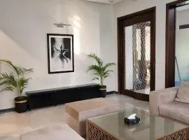 4 BR Luxury & Modern Full Home in DHA Phase 6
