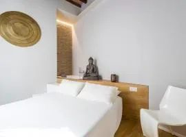 Zen Loft - Suite con Jacuzzi nel cuore di Modena