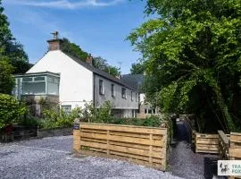 Orchard Cottage and Hot Tubs - 15mins To Snowdon
