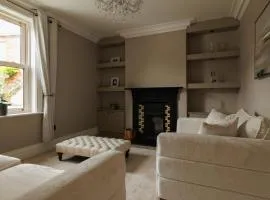 Guest Ready - Renovated Stay in Urban Dublin