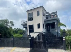 Apartment In Falmouth