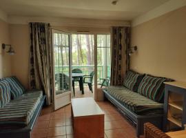 Ravissant Appartement 32m2 dans les pins, domaine du GOLF, entre lac et océan, piste cyclable, parking gratuit, hotel en Lacanau-Océan