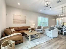 Lala at the Beach 512