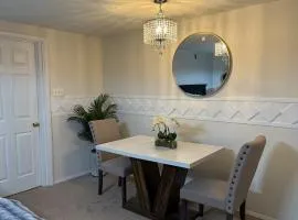 Private Basement Studio with Patio in Columbia, MD