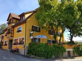 Hotel Gasthof zum Schwan, budgethotell i Steinsfeld