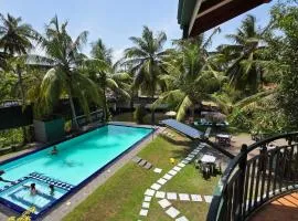 Lake View Resort by TropiCube