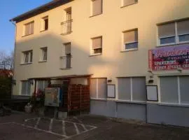 Golden Rangau Hotel & Pension