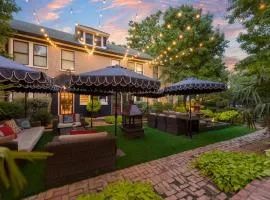 Luxury 1br Retreat W Private Patio & Courtyard