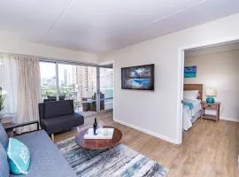 1201- Ilikai Collection 6- Luxury and Beachfront Location