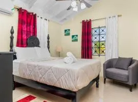 Cozy Cove Villa in Drax Hall