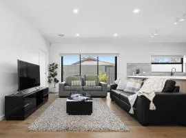 Domi rentals - The Highland House