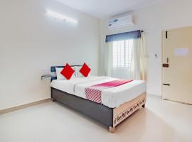 Hotel O P N K Suites, hotel in Jālahalli