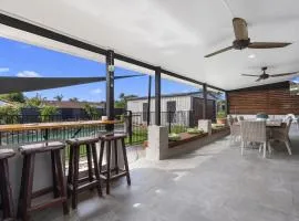 Pandanus Retreat