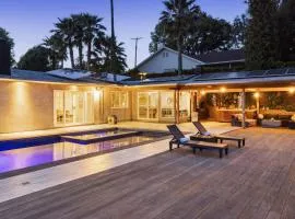 Middlebury Heights with Pool