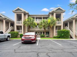 Charming upgraded 2-bed condo in amazing Pawleys Island True Blue Golf Course，位于帕瓦雷斯岛的分契式公寓