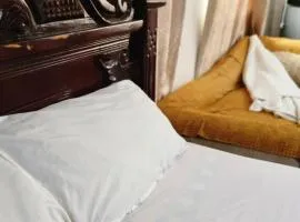 Pulse Kampala living