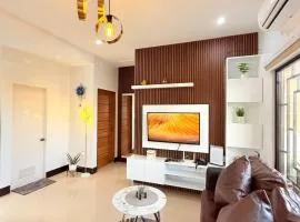 DJS Suites 10Min to SM Mall near Airport, Netflix, Fast Wifi, Hot &Cold Shower