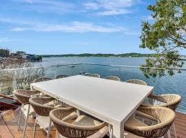 On The Lake at Fishing Point, Hotel in Fishing Point