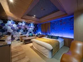 HOTEL FIVE plus -Adult Only-