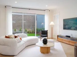 Prestige 4-Bed Luxury Home in Ashburton