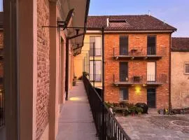 Recinto Nobili 2 - private parking vista cortile