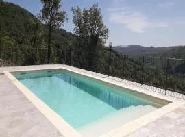 Escape with Pool & WiFi