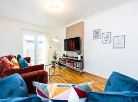 4 Bed in Caterham Contractors Leisure