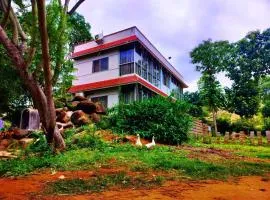 Glass House By Cloud9Villa Resorts