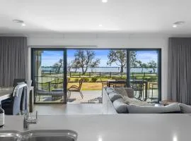 No 1 Marine Cove - Lake Views
