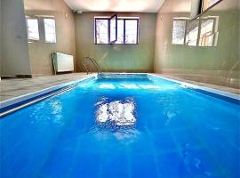 Prestige Accommodation & Wellness, hotel com piscina em Predeal