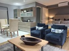 112 Luxury Studio at The Gallery