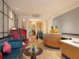 Flora Boutique Hotel