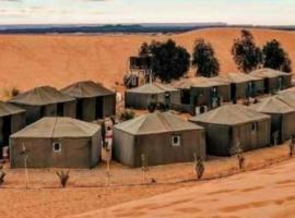 chez zakaria luxury tent camp merzouga, hotel a Erfoud