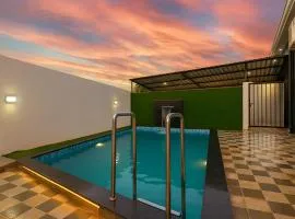 EMPYREAN STAY ll 3BHK ll JAGUAR VILLA ll AC ll PVT POOL ll LUXURY