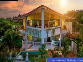 Waterfront Villa By Bigfoot Stay